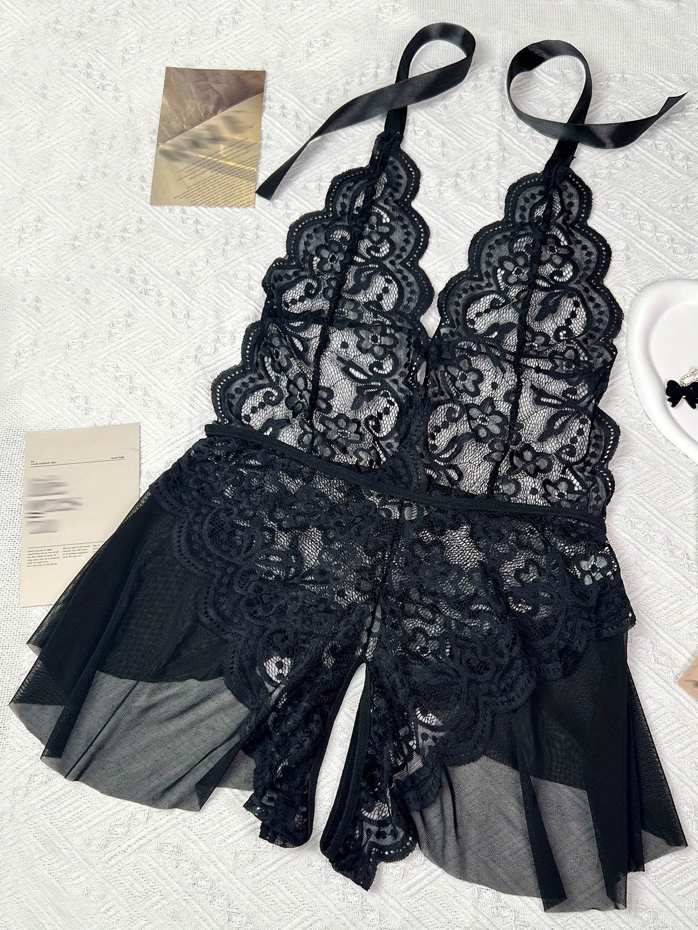 LÉA LACE HALTER BODYSUIT